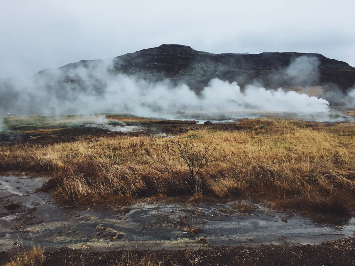 Geysir Hot Spring Area2