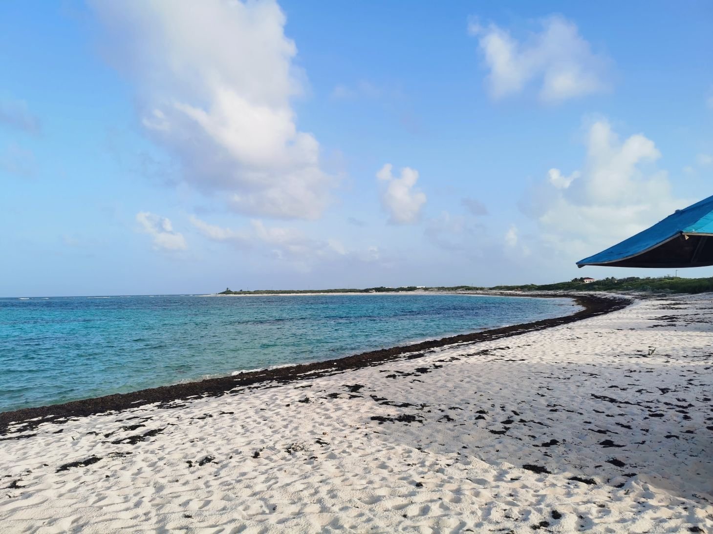 Anegada beach empty