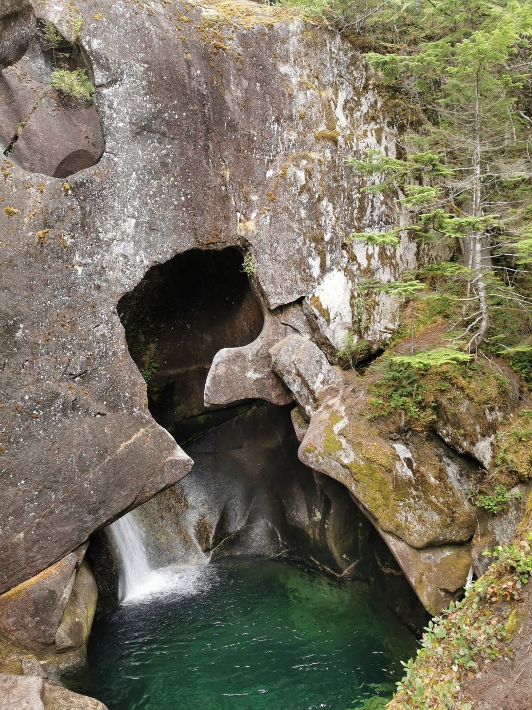 hole in wall
