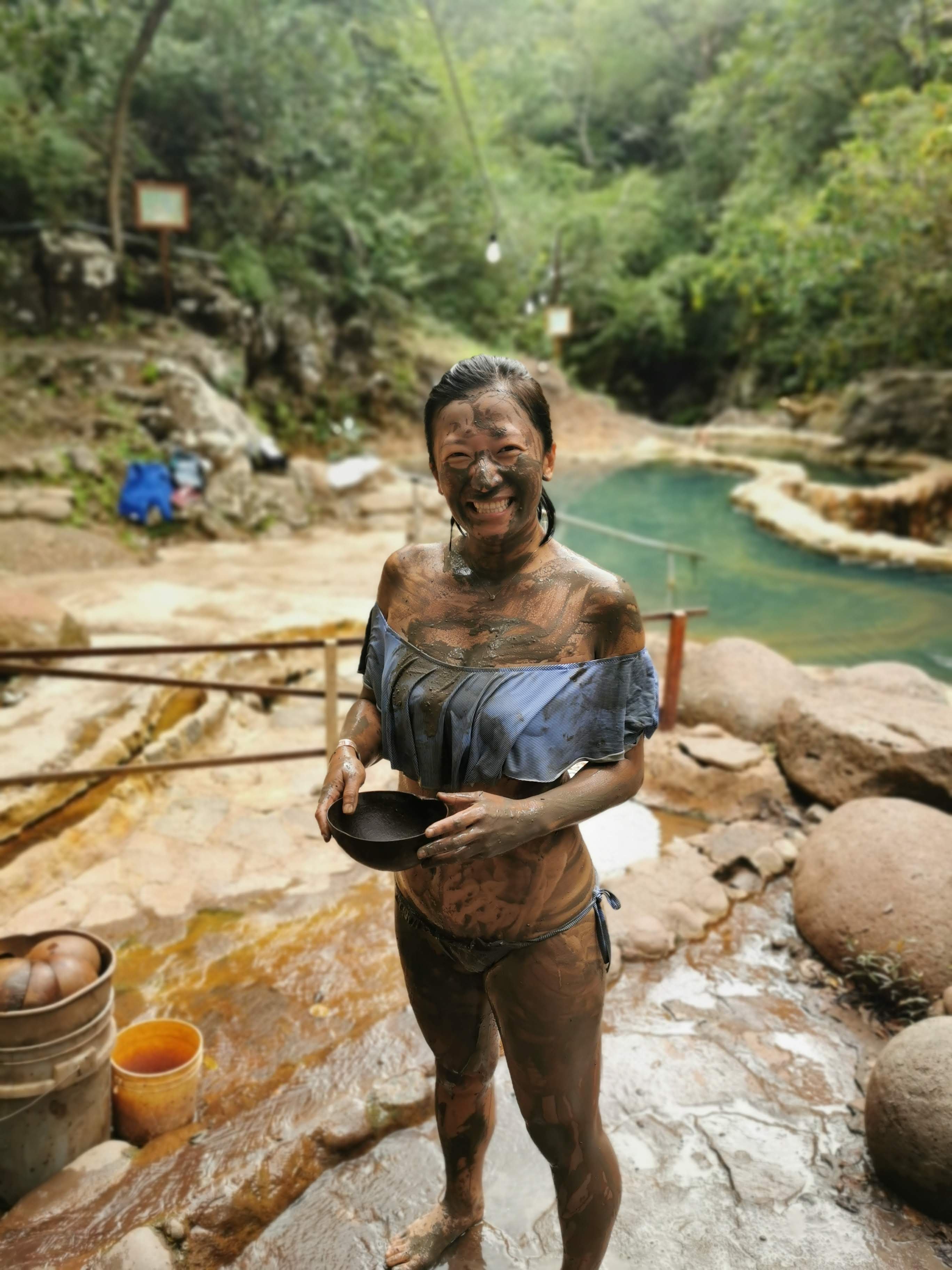 hot spring muddy