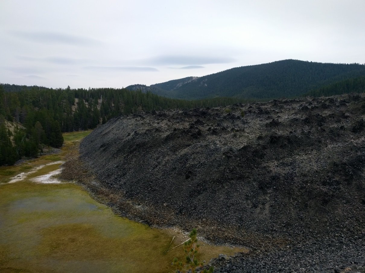 Looks a bit like the area around Mordor in Lord of the Rings obidian flow